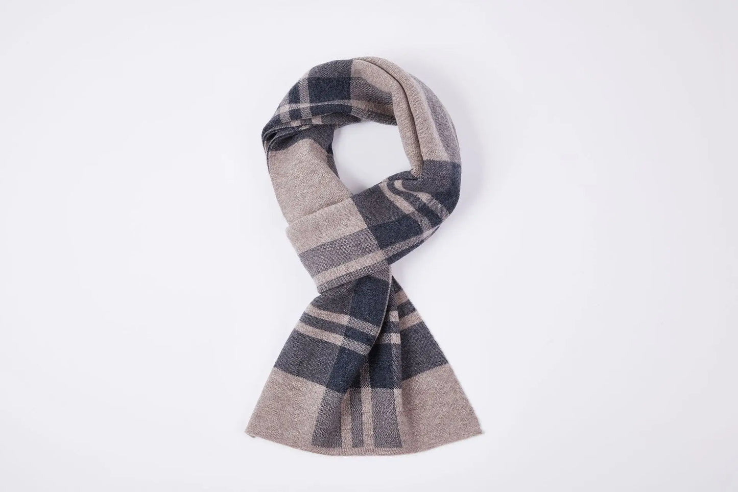 Stanley | Men’s & Women’s Plaid Wool Scarf – Stylish, Warm & Ultra-Comfortable