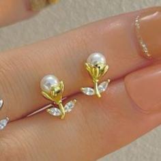 Calliope | Golden Shell Pearl Floral Stud Earrings – Elegant & Stylish Jewelry for Women