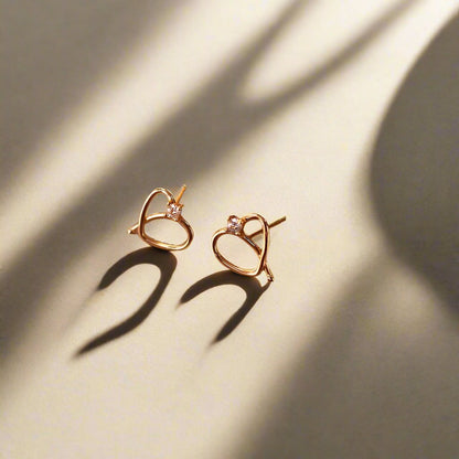 Elian | Hollow Heart Earrings - Simple & Elegant Rose Gold Jewelry