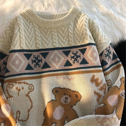 Vivienne | Cozy Women's Sweater with Playful Bear Design