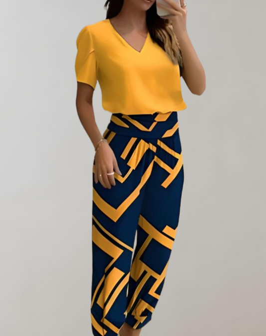 Evelyn | Two-Piece Women’s Set – V-Neck Blouse & High-Waist Pants