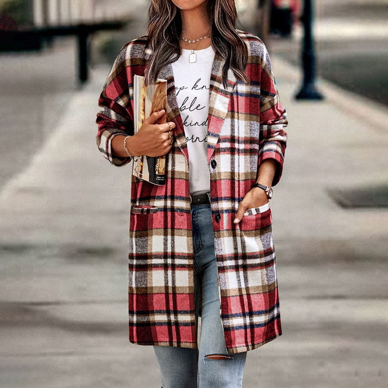 Courtney | Women's Checkered Coat – Elegant, Warm & Versatile