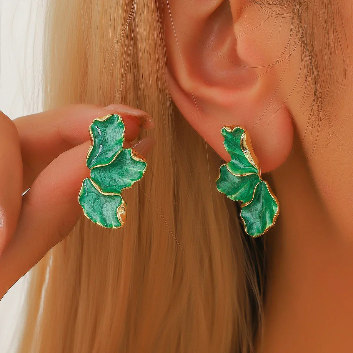 Katelyn | Nature-Inspired Petal Earrings – Bold, Elegant & Fashion-Forward