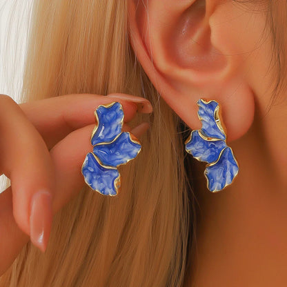 Katelyn | Nature-Inspired Petal Earrings – Bold, Elegant & Fashion-Forward