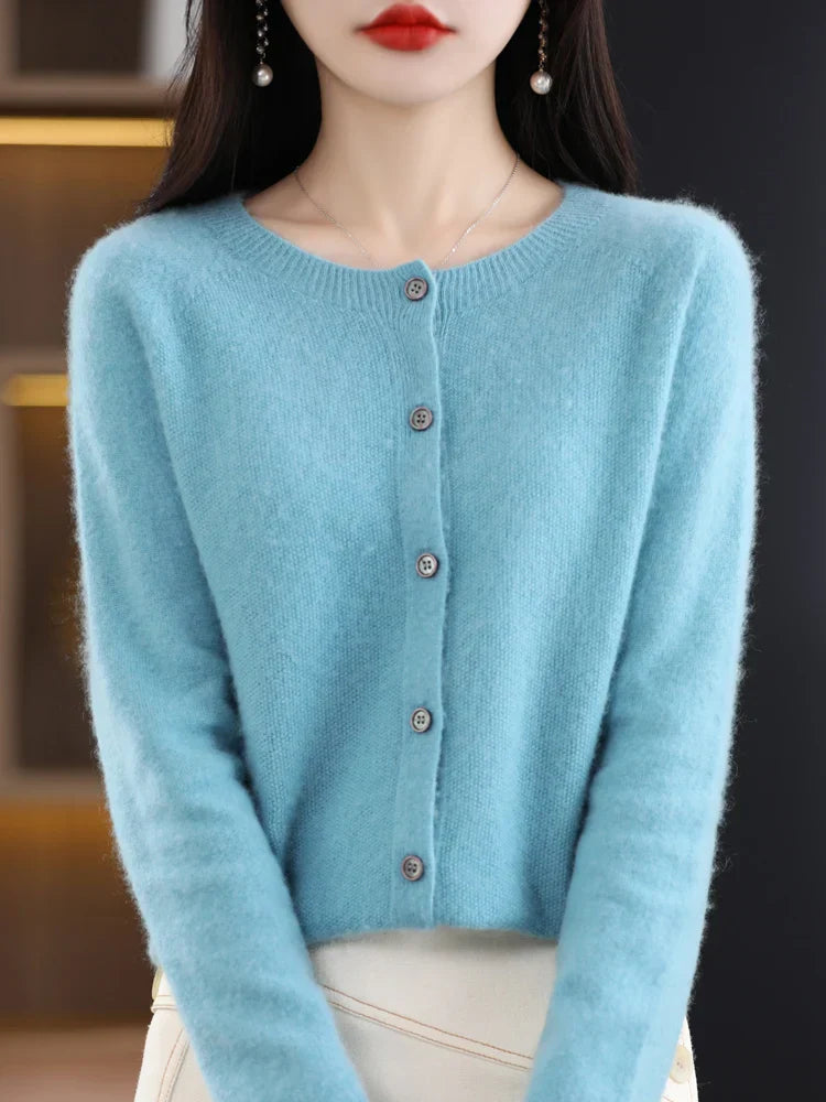 Pearl | Women's Wool Cardigan – Soft, Cozy & Button-Up Closure