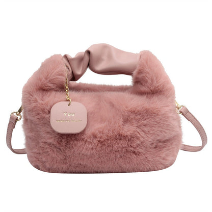 Kendra | Women's Fluffy Plush Handbag – Soft, Cozy & Stylish for Any Occasion