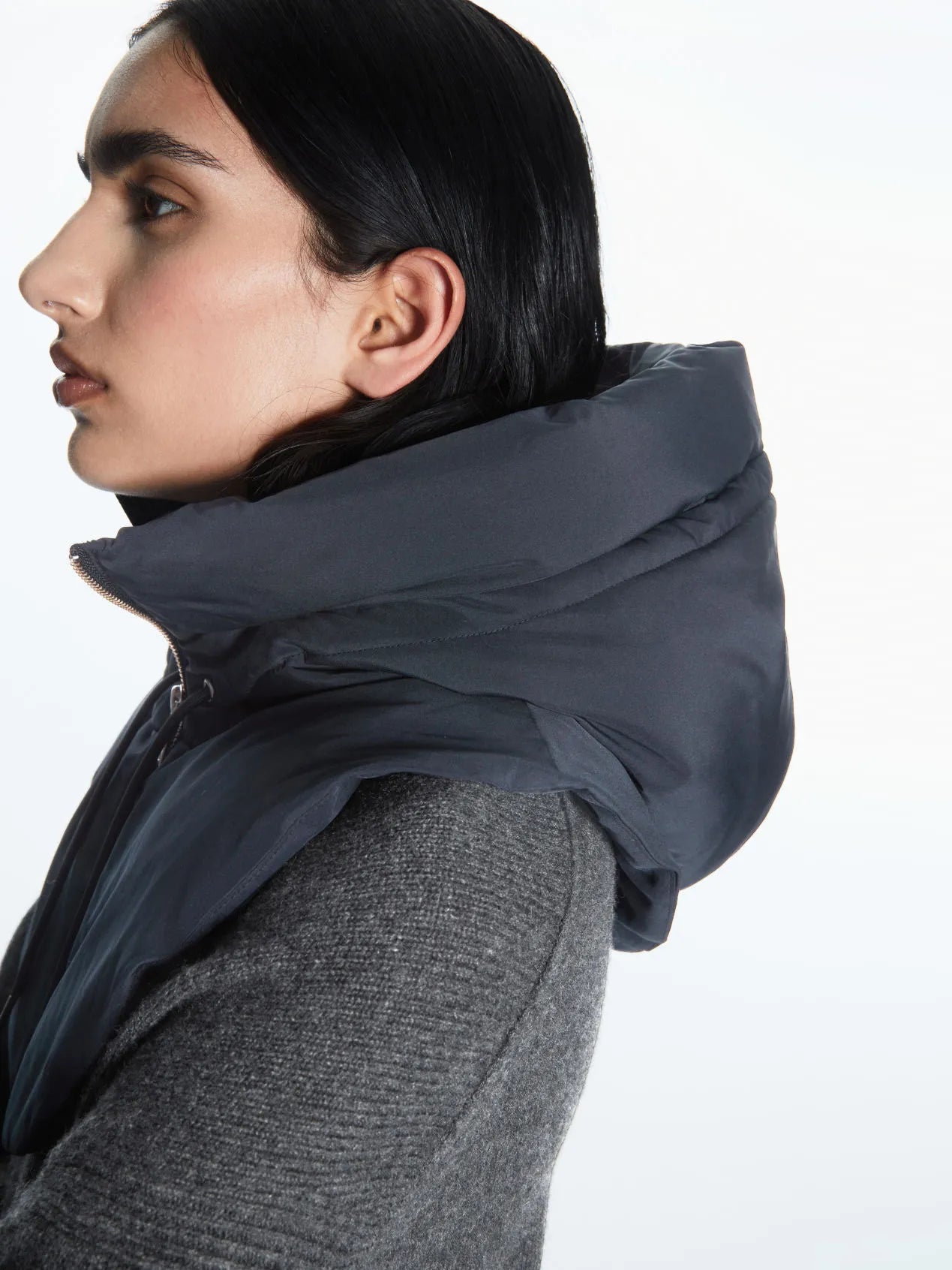 Mazie | Waterproof Hooded Neck Warmer – All-Weather Protection & Warmth