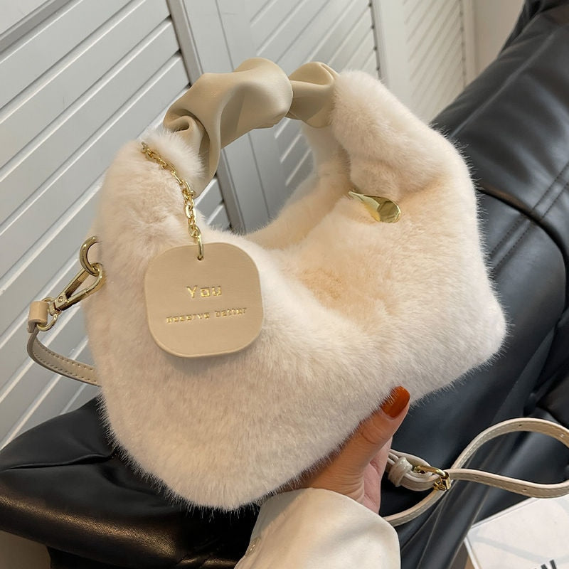 Kendra | Women's Fluffy Plush Handbag – Soft, Cozy & Stylish for Any Occasion