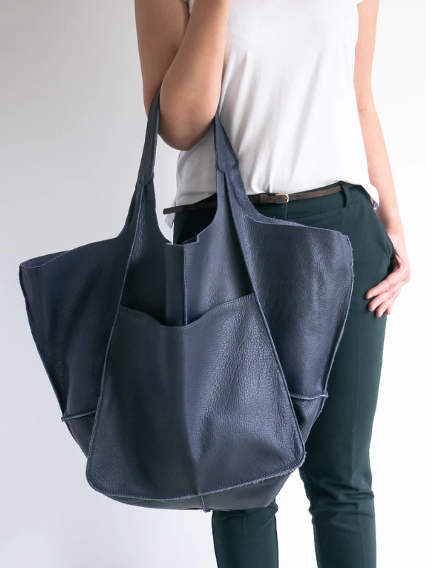 Juliana | Women's Tote-Style Shoulder Bag – Roomy, Versatile & Travel-Ready