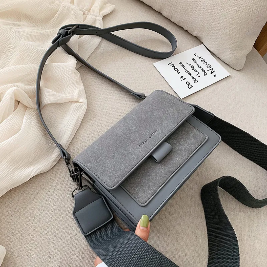 Stella | Women's Crossbody Bag - Versatile Flip-Opening Bag