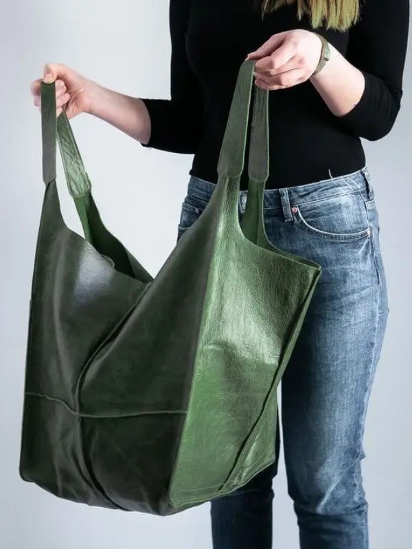 Juliana | Women's Tote-Style Shoulder Bag – Roomy, Versatile & Travel-Ready